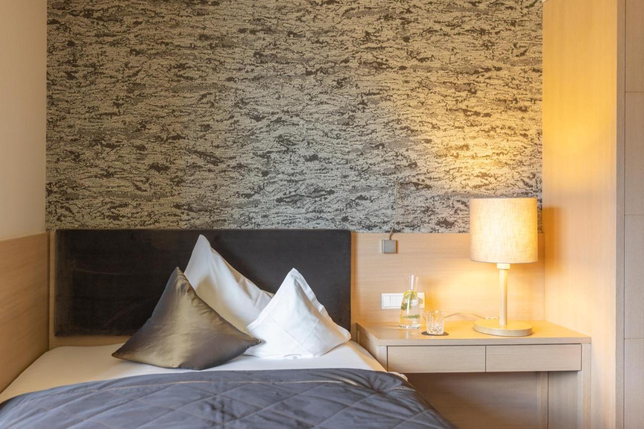 Hotel Patrizia Тіроло Екстер'єр фото